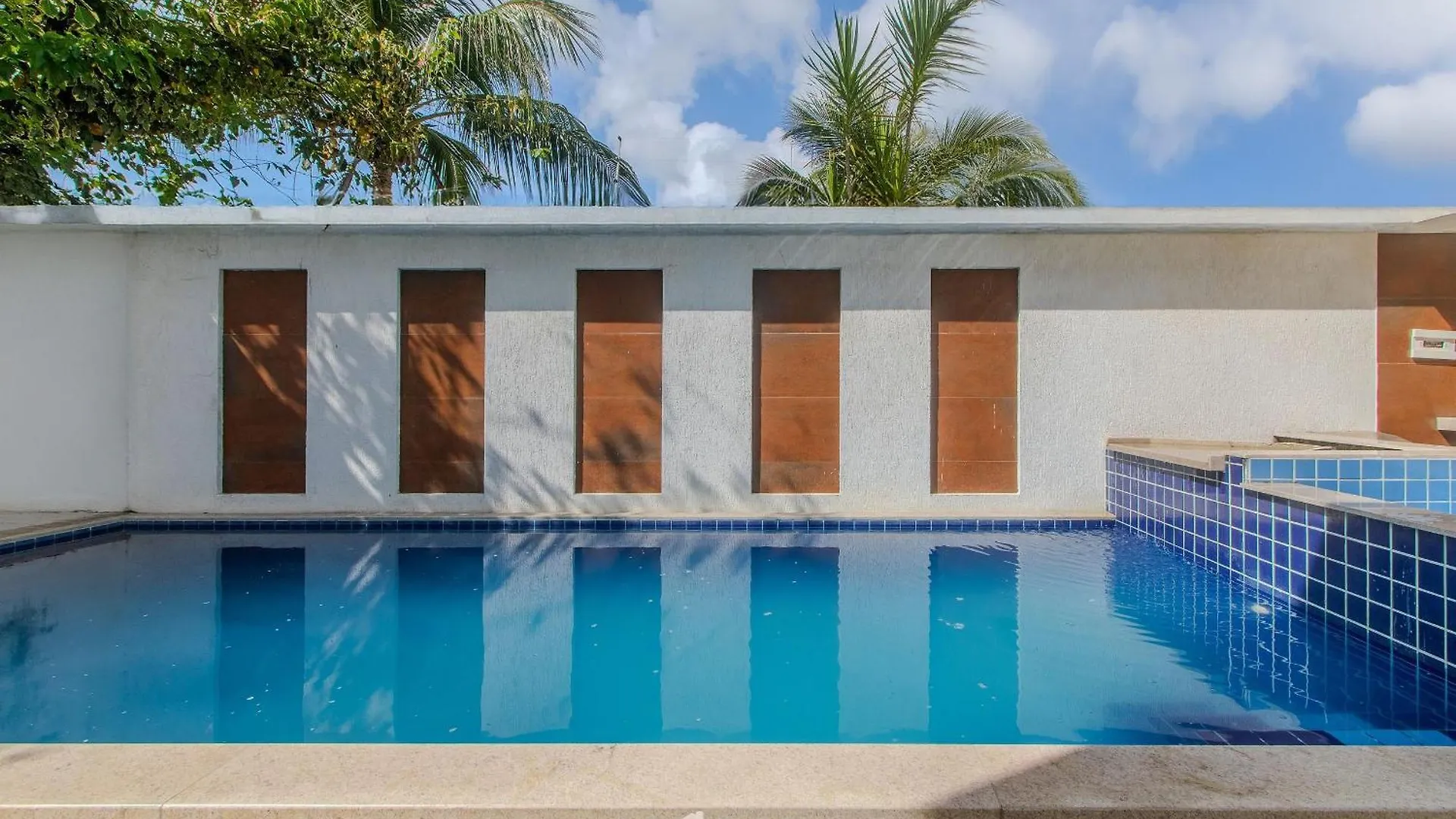 Apartamento C/ Piscina 280M Da Praia Ast0103 塞古罗港 0*,  巴西